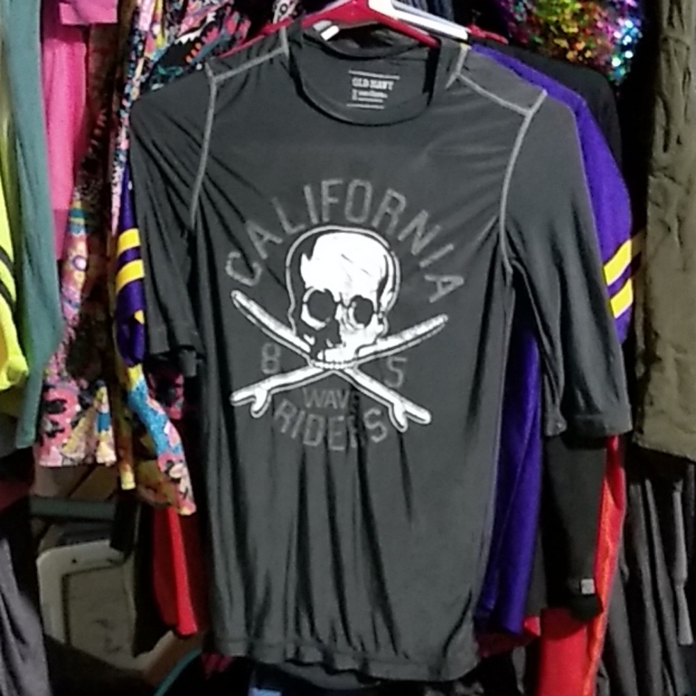 Boys old Navy t-shirt